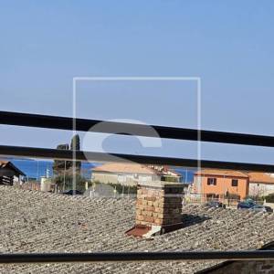 Kuća Fažana - 2 stana - dvorište - 300m od mora