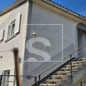 Kuća Fažana - 2 stana - dvorište - 300m od mora