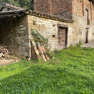 Kuća i gosp.objekt na atraktivnom zemljištu 12.800m2,Cerovlje okolica