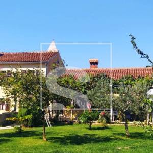 Kuća Kavran - 2 stambene jedinice-garaža-pogled more