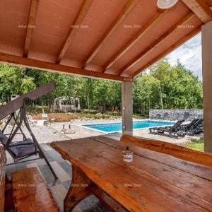 Kuća na Labinštini ! Veliki teren oko kuće od 9400 M2!!