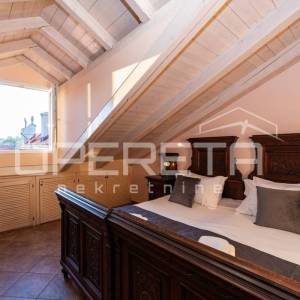 Kuća s 9 turističkih apartmana i restoranom u staroj jezgri Dubrovnika