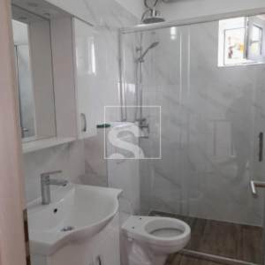 Kuća s bazenom i otvorenim pogledom na more