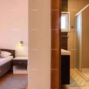 Kuća s bazenom! Medulin. Blizina mora i Mukalbe.