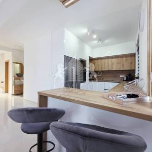 Kuća s bazenom Vir – prodaja, novogradnja blizu mora