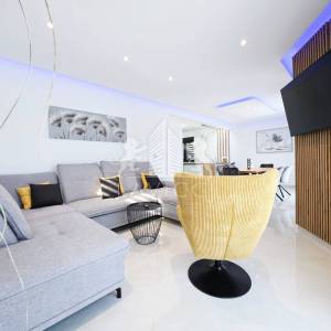 Kuća s bazenom Vir – prodaja, novogradnja blizu mora