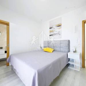 Kuća s bazenom Vir – prodaja, novogradnja blizu mora