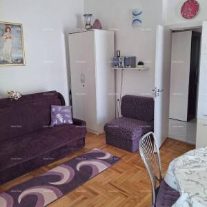 Kuća s pogledom na more u Ravni