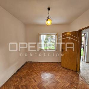 Kuća s potencijalom, Katuni, Šestanovac