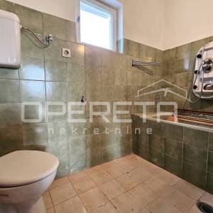 Kuća s potencijalom, Katuni, Šestanovac