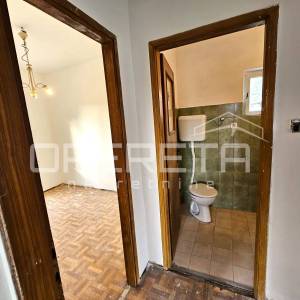 Kuća s potencijalom, Katuni, Šestanovac