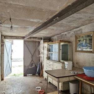 Kuća s terasom, garažom i visokim potkrovljem u Vodnjanu