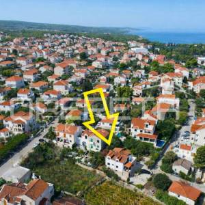 Kuća sa očaravajućim pogledom na more, 200 m2, Supetar, Brač