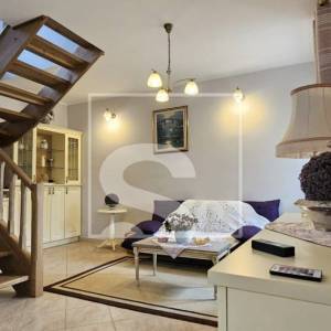 Kuća u srcu prirode, okružena zelenilom