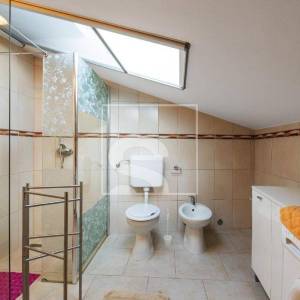 Kuća Vodnjan - 8 spavaćih soba, bazen, pogled na more