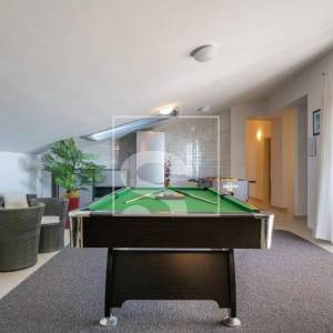 Kuća Vodnjan - 8 spavaćih soba, bazen, pogled na more