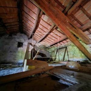 Kuća za adaptaciju nedaleko od centra Barbana