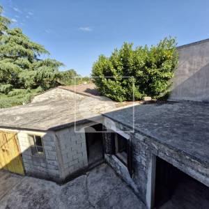 Kuća za adaptaciju nedaleko od centra Barbana