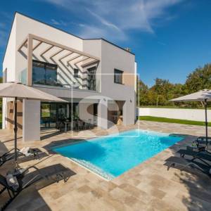 Kuća za odmor - okolica Barbana - investicijski potencijal