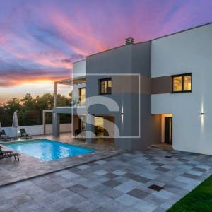 Kuća za odmor - okolica Barbana - investicijski potencijal