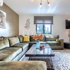 Labin, okolica, moderna Villa s bazenom i velikom okućnicom