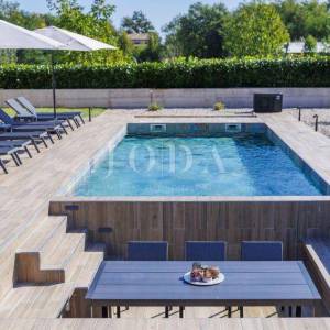 Labin, okolica, moderna Villa s bazenom i velikom okućnicom