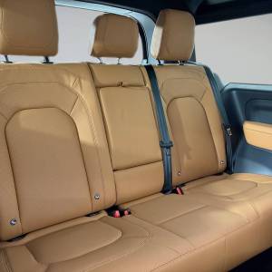 Land Rover Defender 5.0 V8