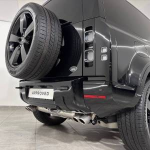 Land Rover Defender 5.0 V8