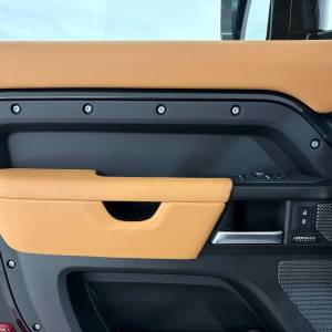 Land Rover Defender 5.0 V8