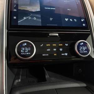 Land Rover Discovery 3.0 R-Dynamic HSE 250 AWD MHEV