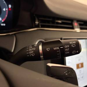 Land Rover Range Rover Evoque DYN SE 2.0 MHEV 163HP AWD