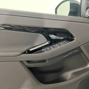 Land Rover Range Rover Evoque S 2.0D MHEV 163HP AWD