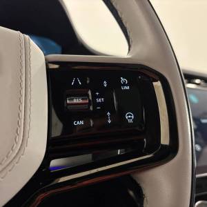 Land Rover Range Rover Sport 3.0 HYBRID