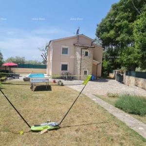 Lijepa kuća u Puli!