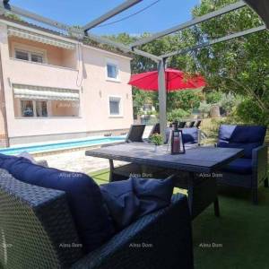 Lijepa kuća u Puli!