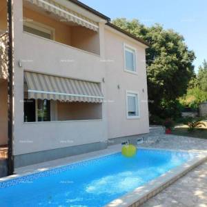 Lijepa kuća u Puli!