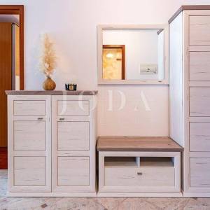 Lijepi stan sa terasom i parkirnim mjestom na atraktivnoj lokaciji,ROVINJ