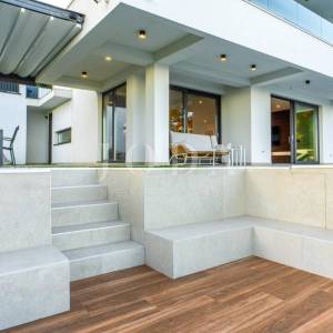 Lovran moderna kuća u blizini grada