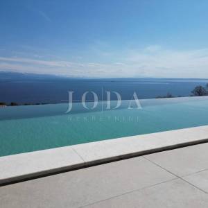 Lovran moderna kuća u blizini grada