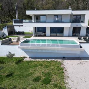 Lovran moderna kuća u blizini grada