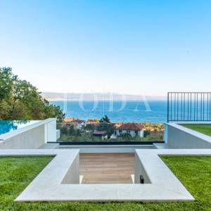 Lovran moderna kuća u blizini grada