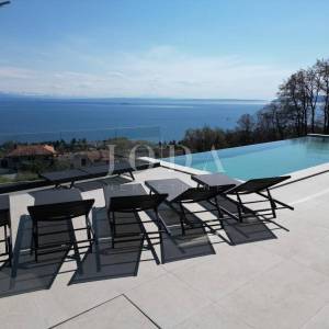 Lovran moderna kuća u blizini grada