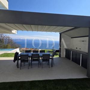 Lovran moderna kuća u blizini grada