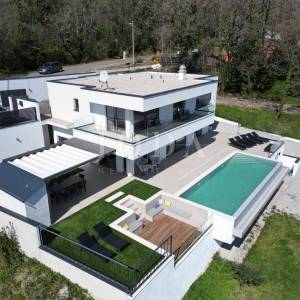 Lovran moderna kuća u blizini grada