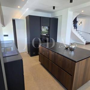 Lovran moderna kuća u blizini grada