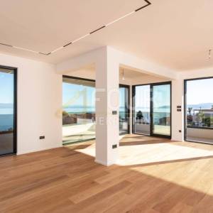 Lovran, novogradnja, 3s+db, 142.11m2, terasa, okućnica, pogled na more