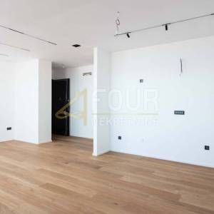 Lovran, novogradnja, 77.17m2, 2s+db, terasa, okućnica, pogled na more