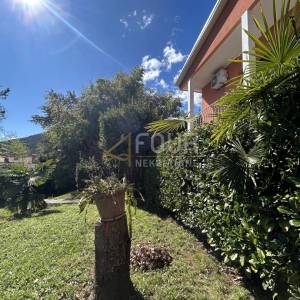 Lovran, samostojeća kuća s pogledom na more