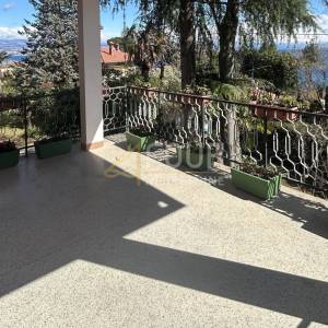 Lovran, samostojeća kuća s pogledom na more