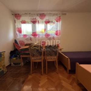 Lovran, samostojeća kuća s pogledom na more